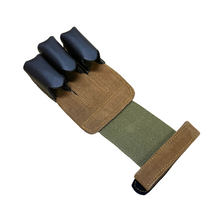 Load image into Gallery viewer, King Glove - Traditional Shooting Glove