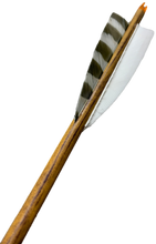 Load image into Gallery viewer, Black Eagle Vintage Carbon Arrows -  Classic White