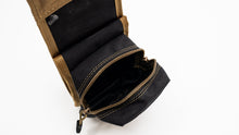 Load image into Gallery viewer, The Delta - Pocket Quiver
