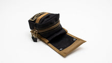 Load image into Gallery viewer, The Delta - Pocket Quiver
