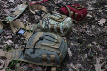 Load image into Gallery viewer, Ridge Runner Hunting Pack &amp; Quiver

