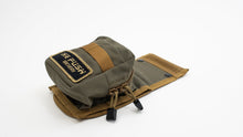 Load image into Gallery viewer, The Delta - Pocket Quiver
