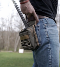 Load image into Gallery viewer, The Delta - Pocket Quiver
